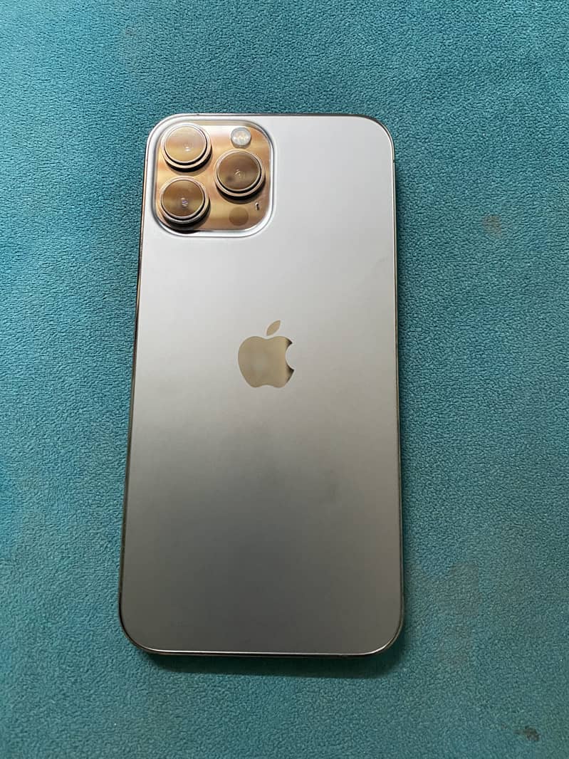 Apple iPhone 13 Pro Max 6