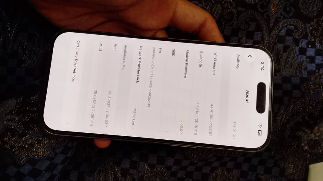 Apple iPhone 16 Pro 1