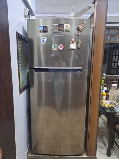 dawlance full size fridge