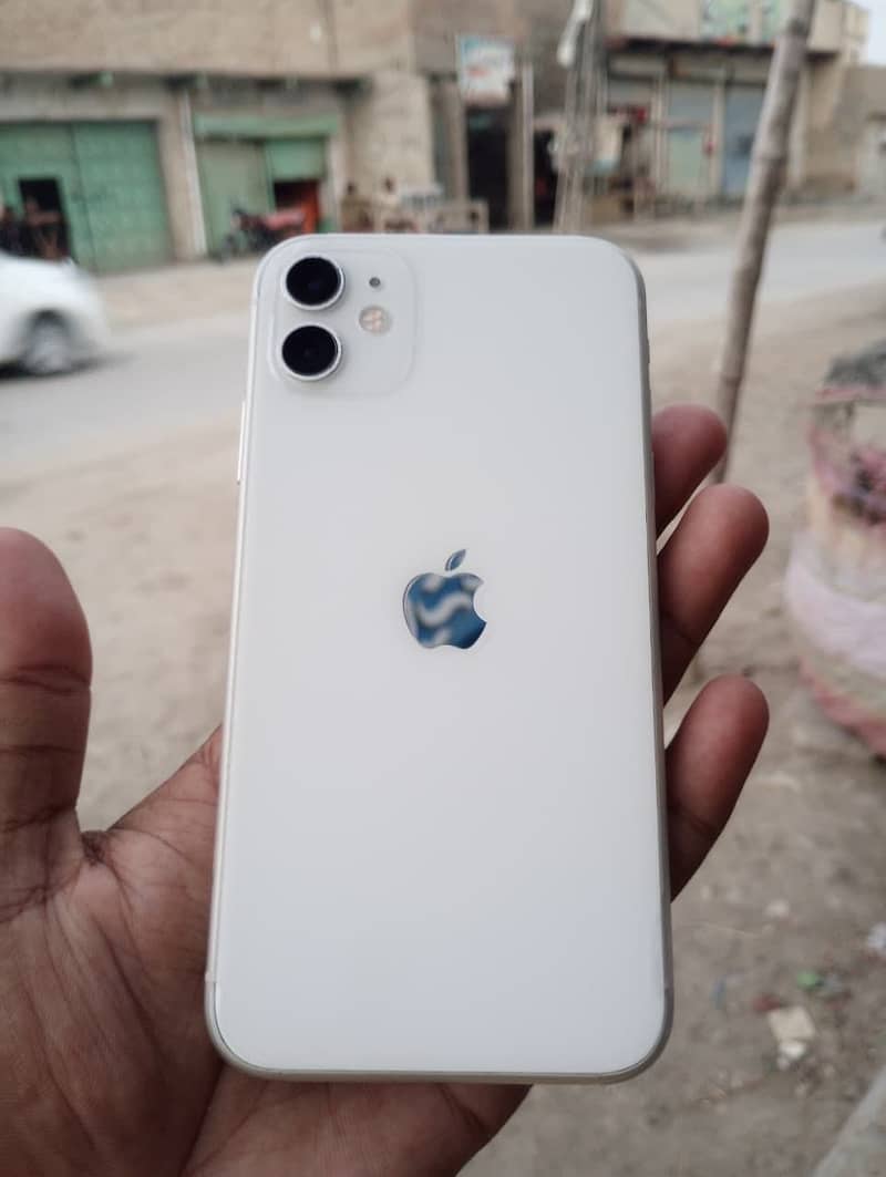 Apple iPhone 11 2