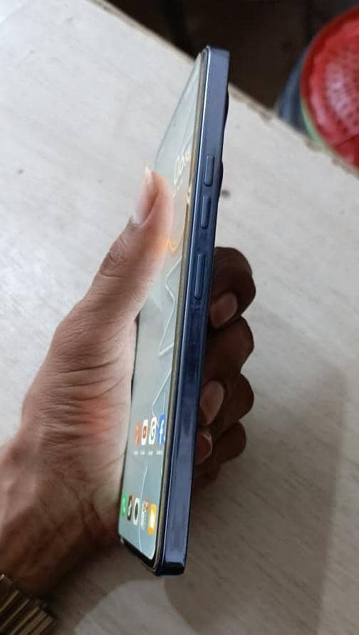 Tecno CAMON 20 1