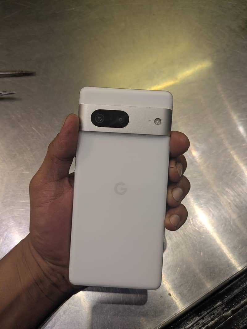 Google Pixel 7 2