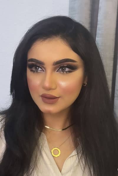 Makeup artist and lash technician