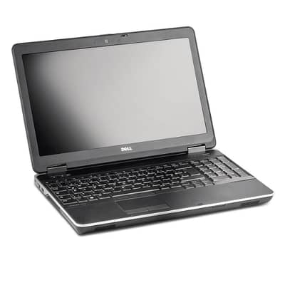 Lattitude E6540 8 gb ram 398 gb hdd with orignal dell charger