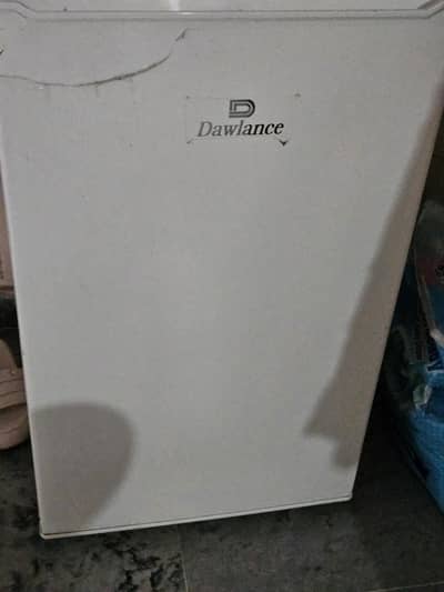 Dawlance 9106 White Mini Fridge