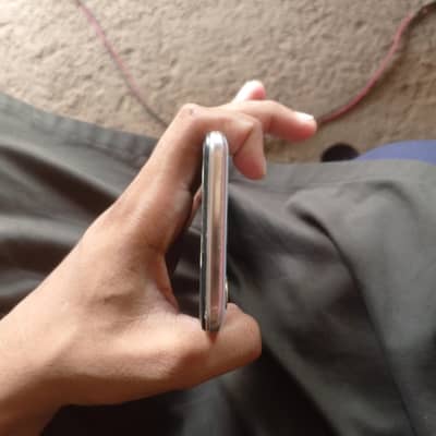 vivo y19