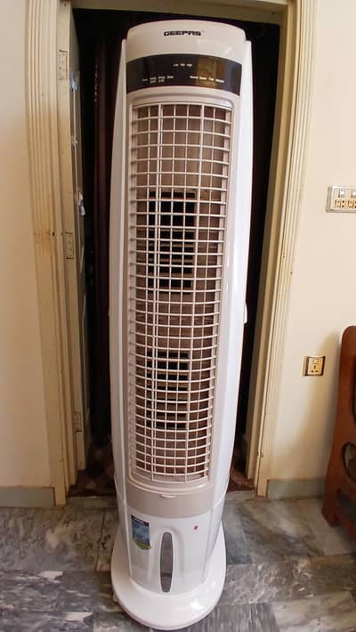 Geepas tower room cooler