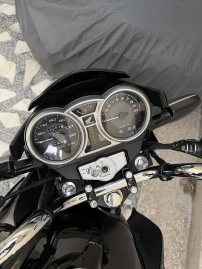 Honda CB 150F 2026