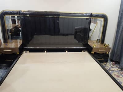4 PCs bedroom set + dura spring foam
