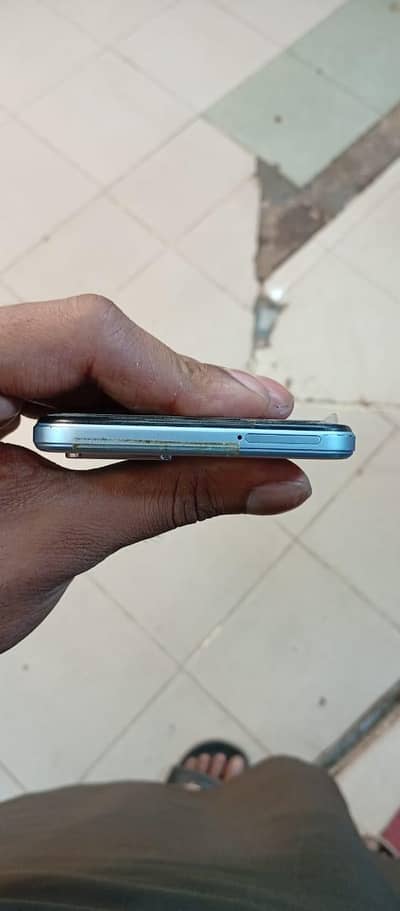 Vivo Y21