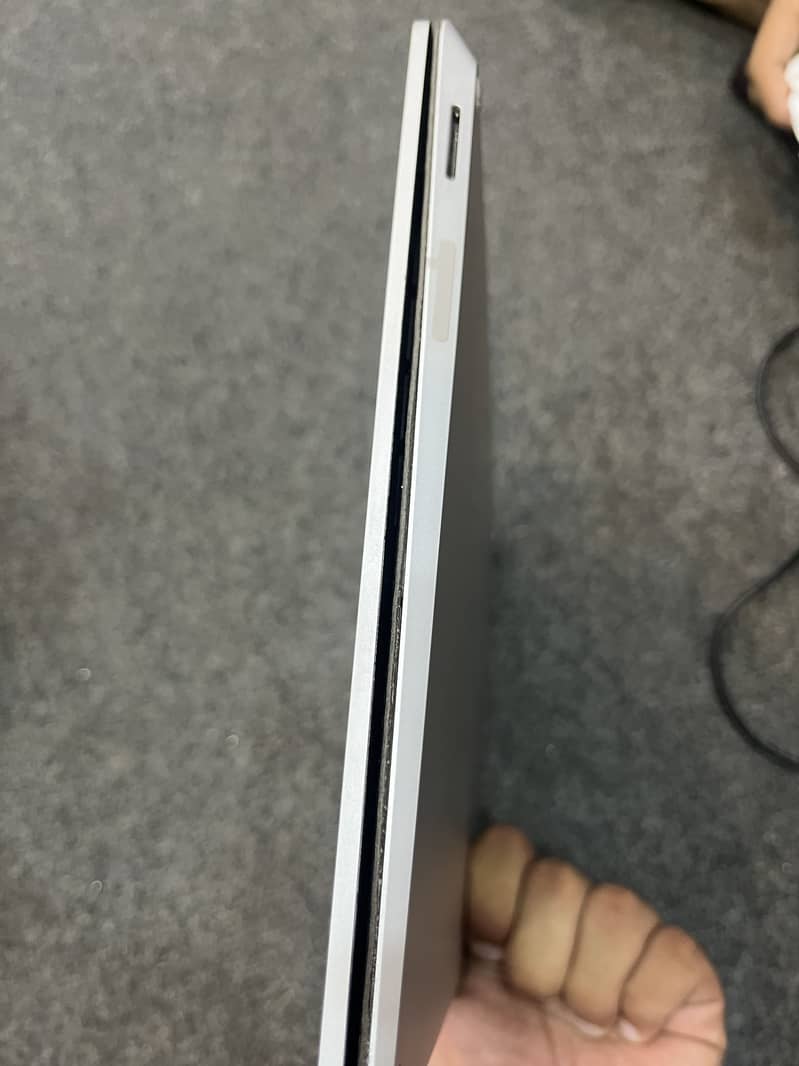 Microsoft Surface 2 3