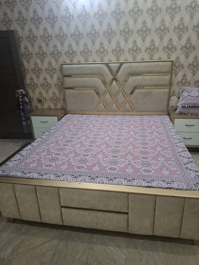Bed set for sale