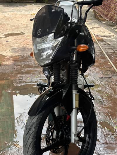 Yamaha ybr