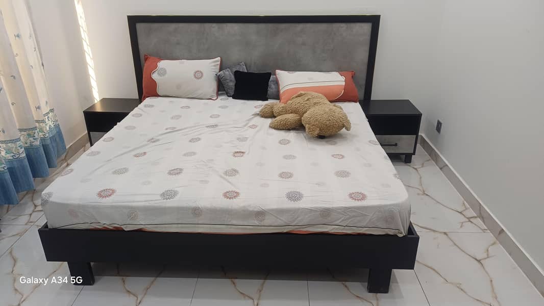 New King bed set 8