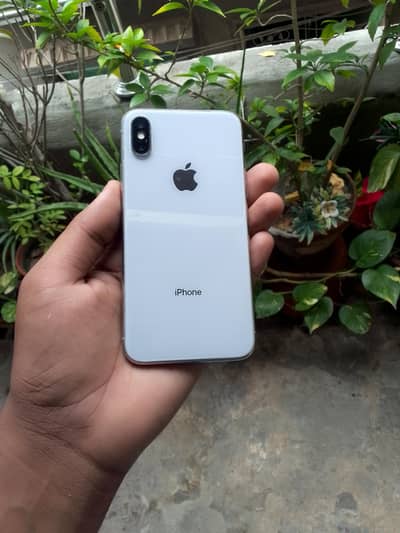 Apple iPhone X . . . jv ha