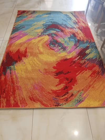 Center carpet available