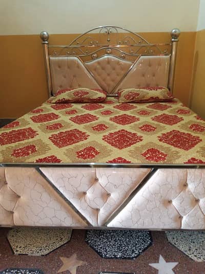 Steel Cushion King Size Bed - Red & Golden Jaquard Bedsheet
