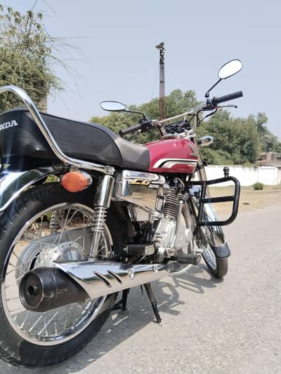 Honda 125 self start 03340066696