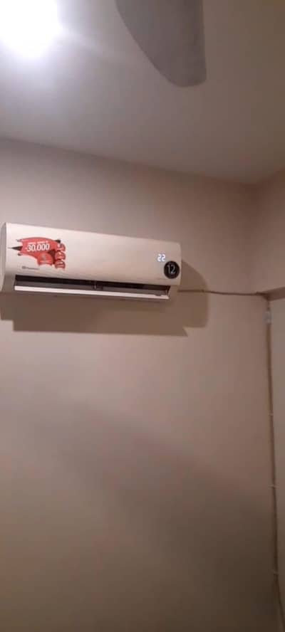 Dawlance 1 ton invertor AC