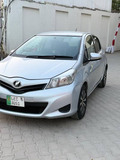 Toyota Vitz 2013