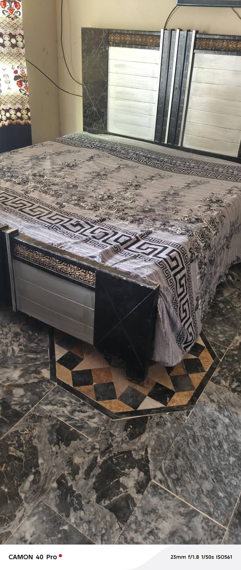 Double size bed 1