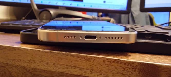 Apple iPhone 15 Pro Max HK