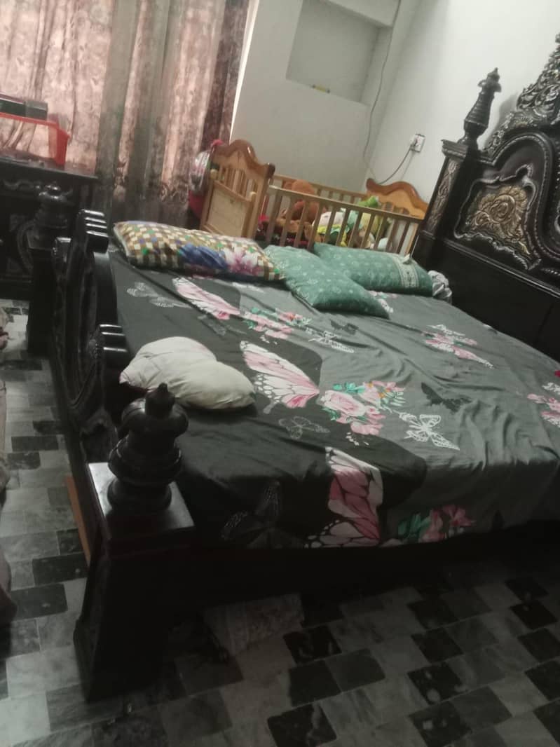 king size bed 2