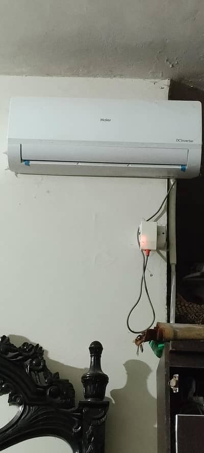 Haier 1.0/1.1 Ton Triple Inverter Heat and Cool AC (Model HSU-13HFCS)