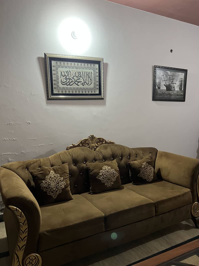 Sofa set with saty 2