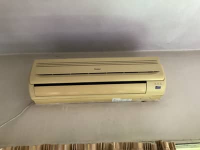 Haier 1 Ton Split AC (Model HSU-12PK03) – Working Condition