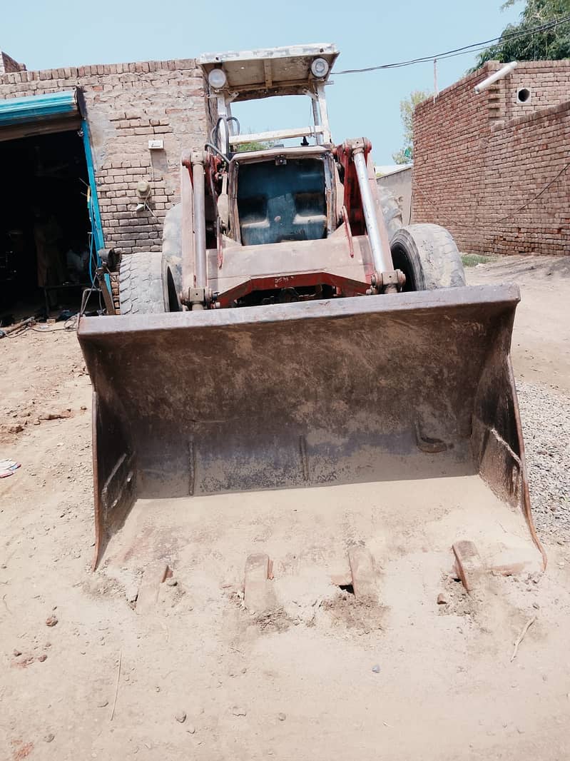 Loader Tractor 0