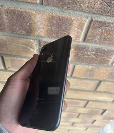 Apple iPhone XR