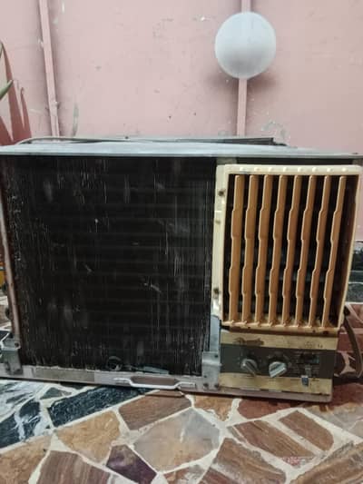 gernal window ac 1.5 tan