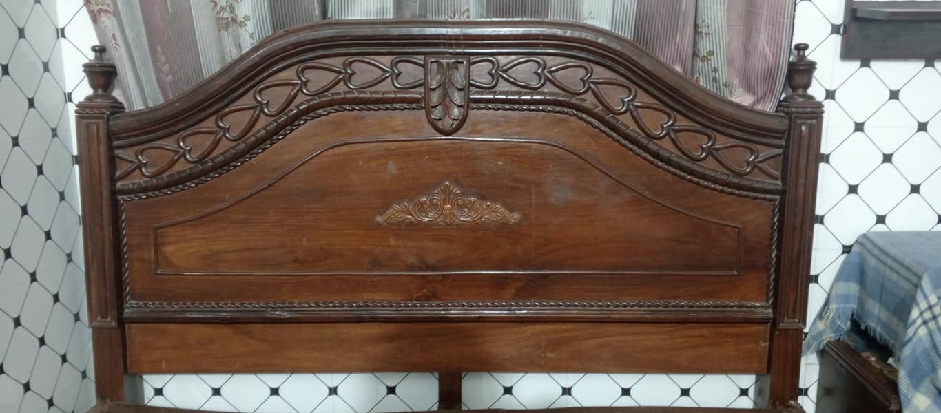 Double bed king size with 2side table 3