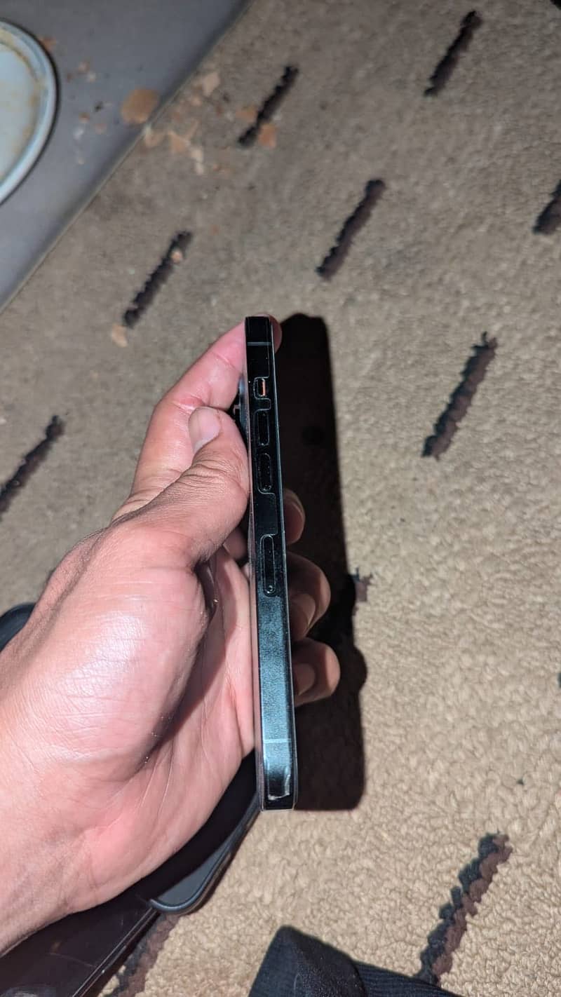 Apple iPhone 14 Pro 3
