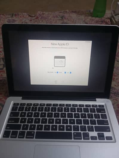Apple MacBook White (A1342) – Good Condition | Fully Working |
