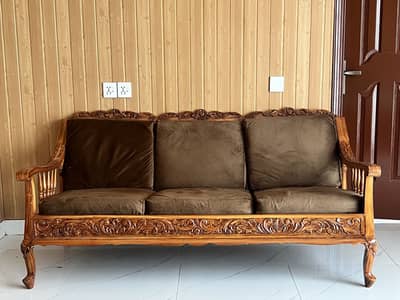 3+1+1 seater