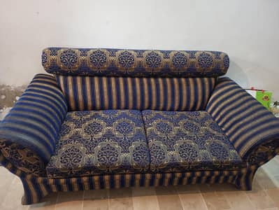7 Seater Sofa set urgent sale
