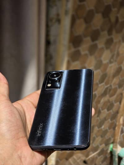 Infinix Note 11