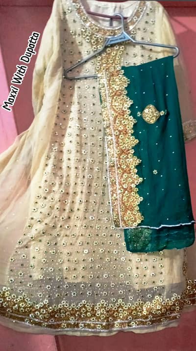 High work Maxxi 2 piece , Medium Size ,Maxxi with dupatta