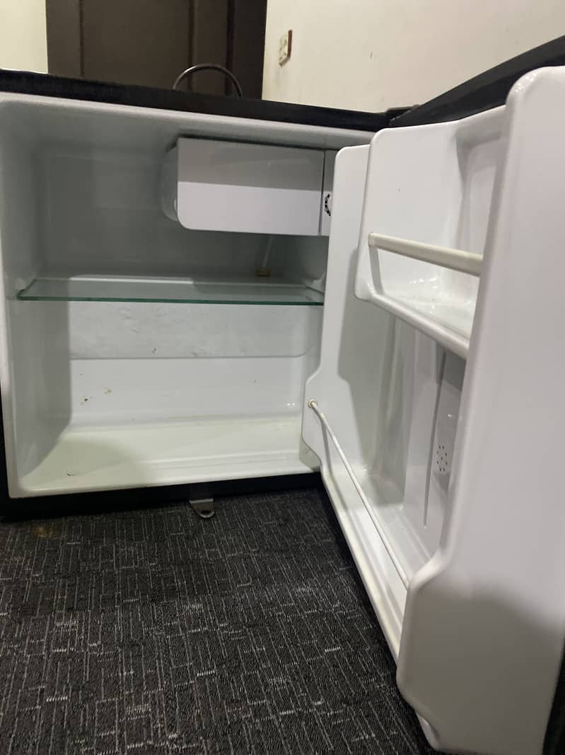 multistar mini fridge 1