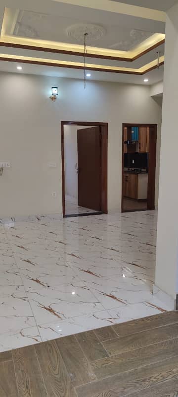 5 Marla lower portion available for rent in Dream Avenue, Lahore