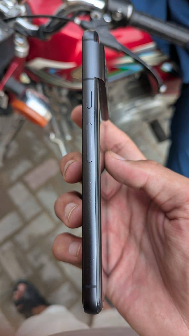 Google Pixel 8 2