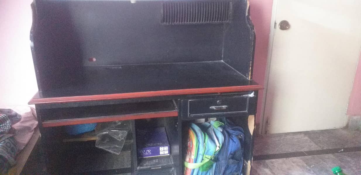 computer table 2