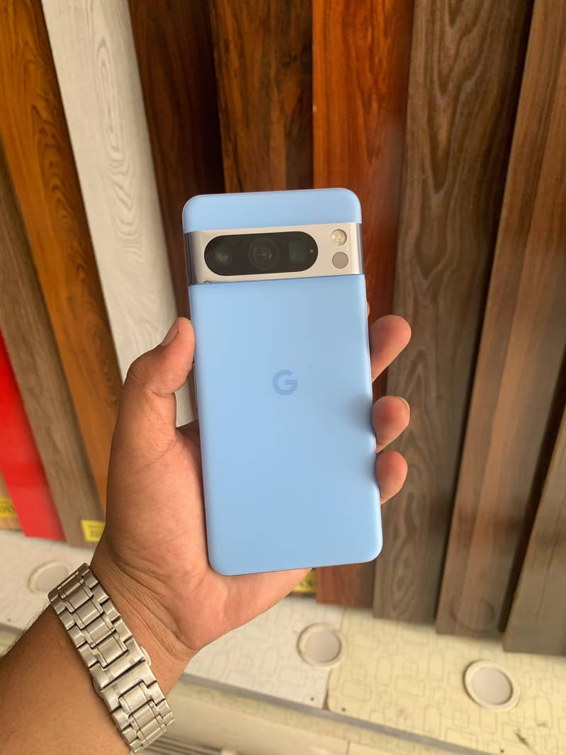 Google Pixel 8 Pro 0