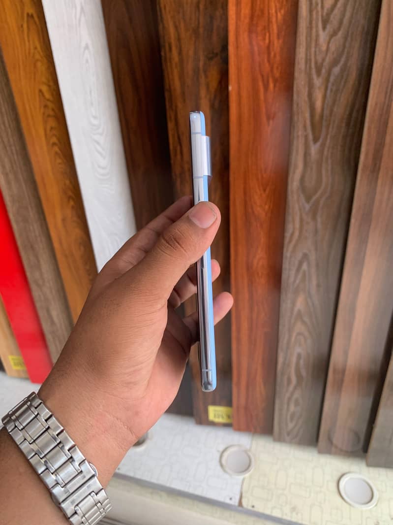 Google Pixel 8 Pro 3
