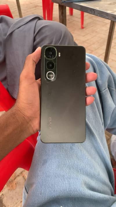 Vivo Y400