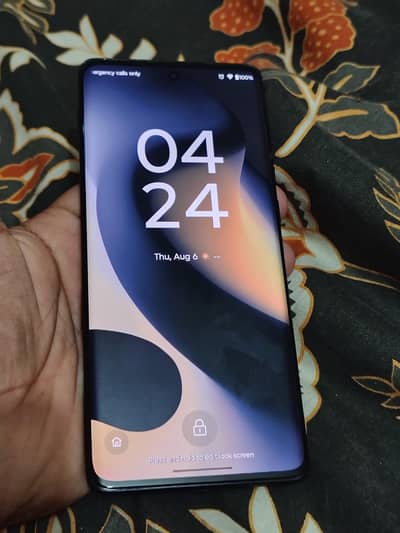 Motorola Edge 2024 8/256 sim lock only phone