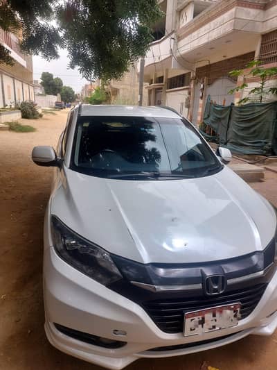 Honda Vezel 2016