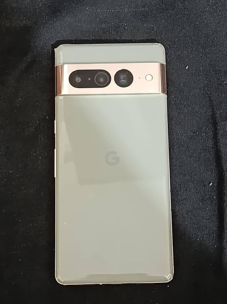 Google Pixel 7 Pro 2